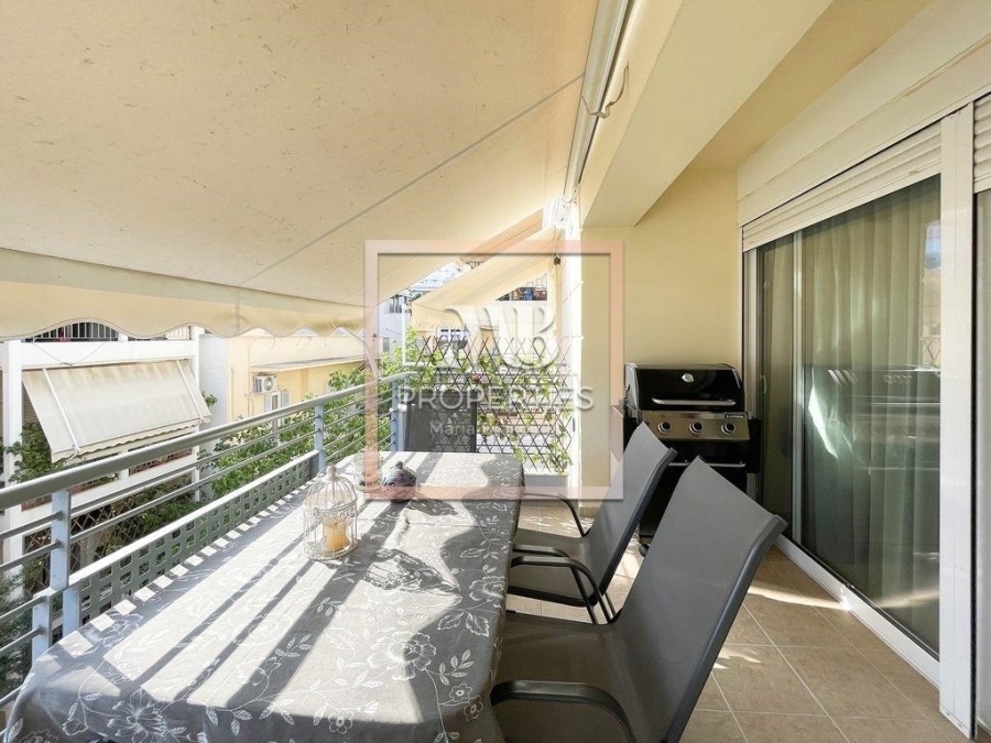 (For Sale) Residential Apartment || Athens Center/Athens - 64 Sq.m, 2 Bedrooms, 260.000€ 